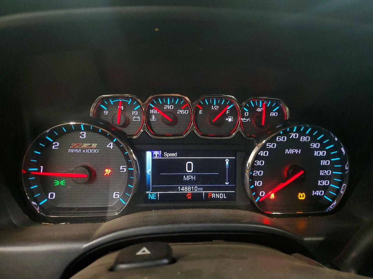 2018 CHEVROLET SILVERADO K1500 LT photo 9