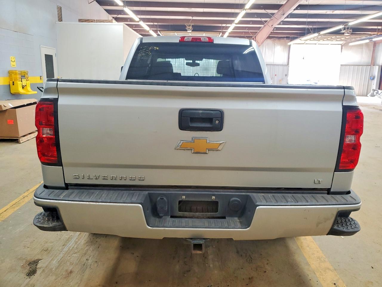 2018 CHEVROLET SILVERADO K1500 LT photo 6