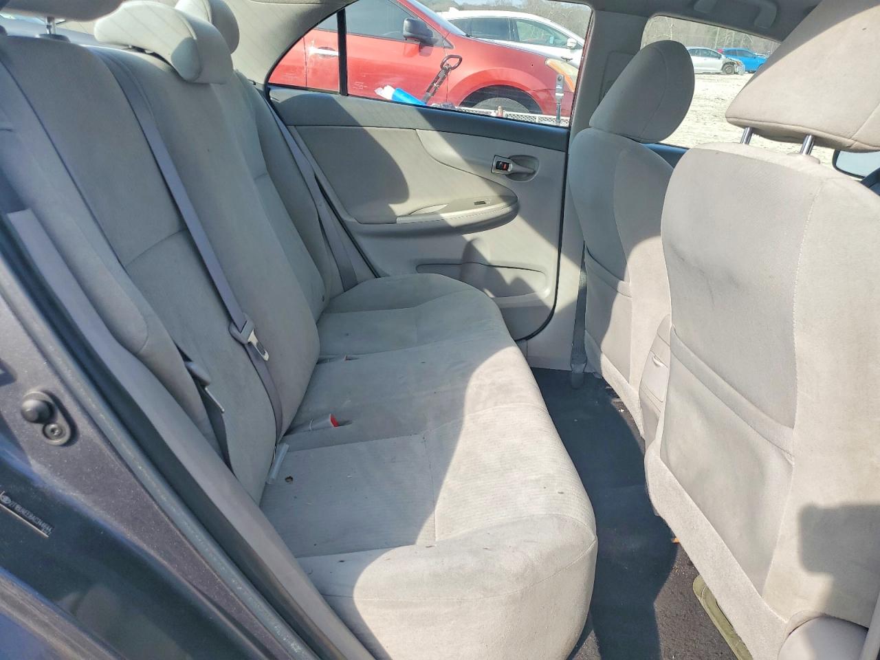 2010 TOYOTA COROLLA BASE photo 10