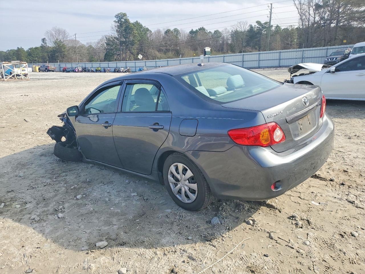 2010 TOYOTA COROLLA BASE photo 2