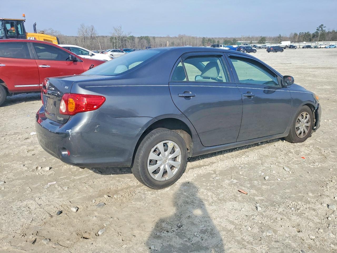 2010 TOYOTA COROLLA BASE photo 3