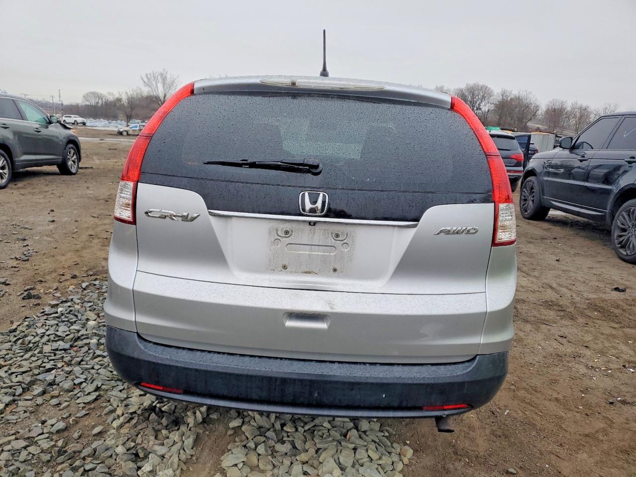 2014 HONDA CR-V LX photo 6