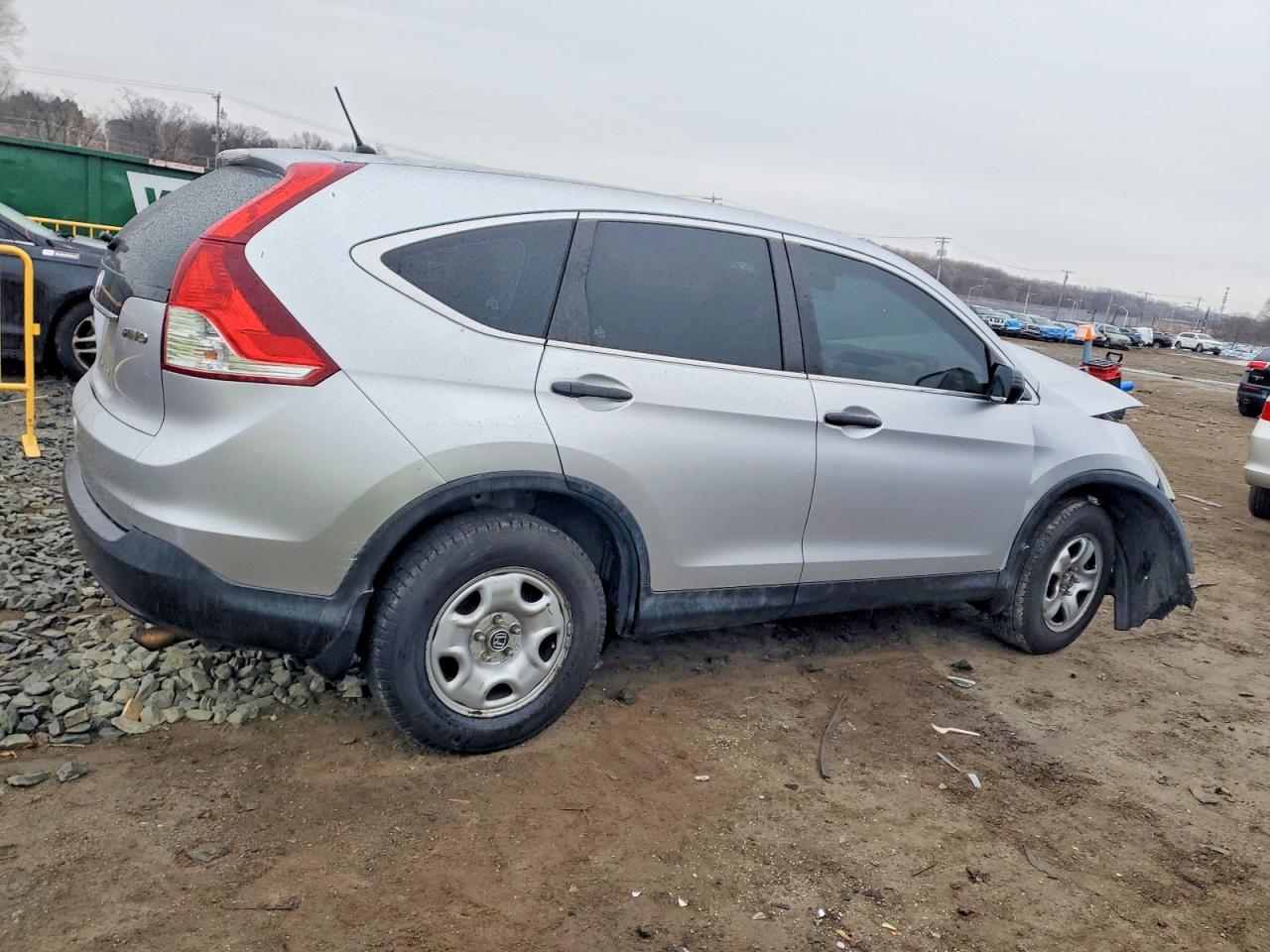 2014 HONDA CR-V LX photo 3