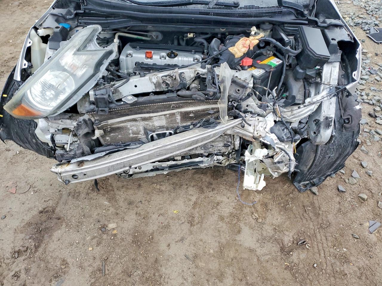 2014 HONDA CR-V LX photo 12