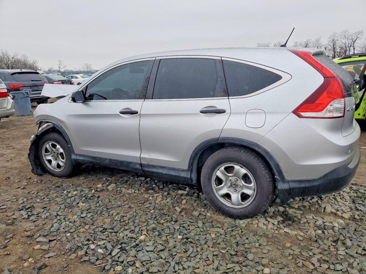 2014 HONDA CR-V LX photo 2