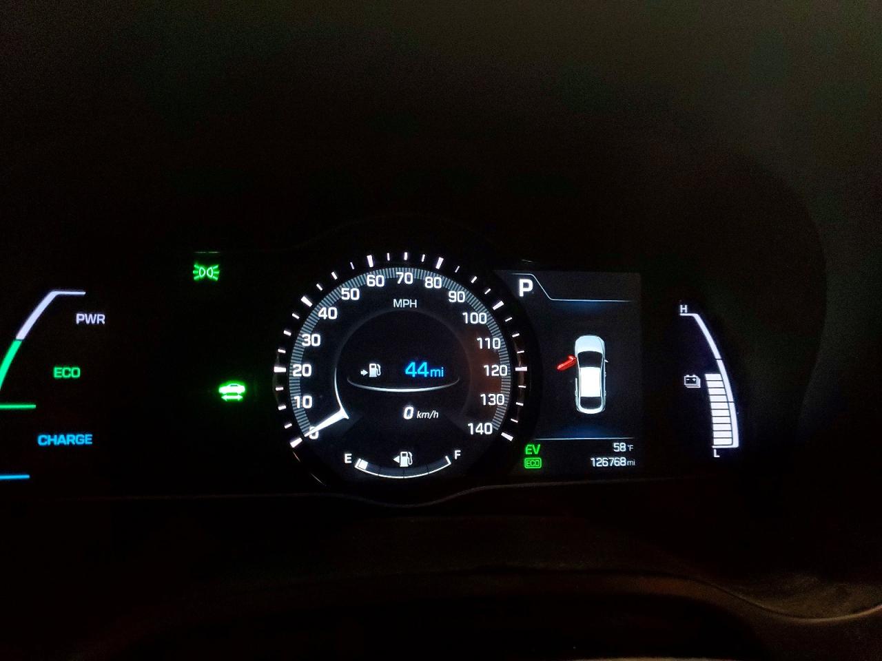 2017 HYUNDAI IONIQ SEL photo 9
