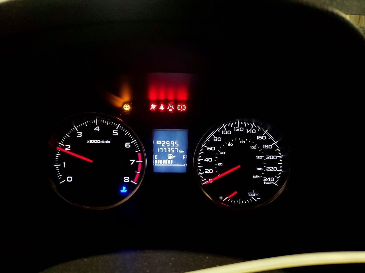 2016 SUBARU IMPREZA photo 9