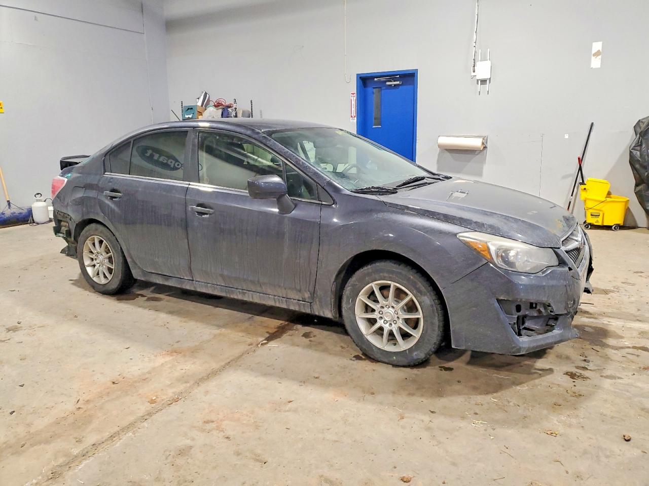 2016 SUBARU IMPREZA photo 4