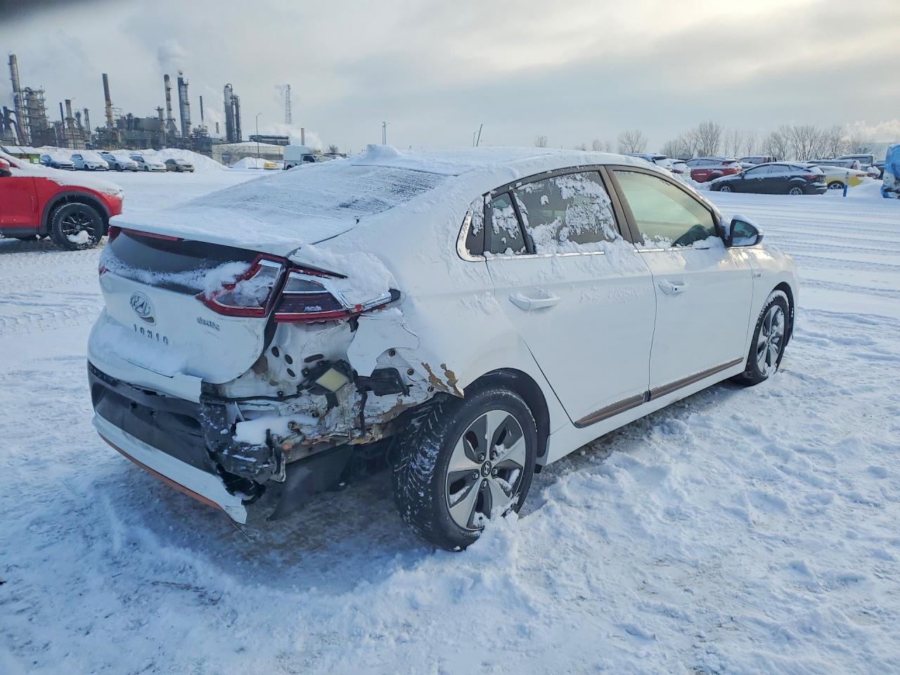 2019 HYUNDAI IONIQ PREFERRED photo 3
