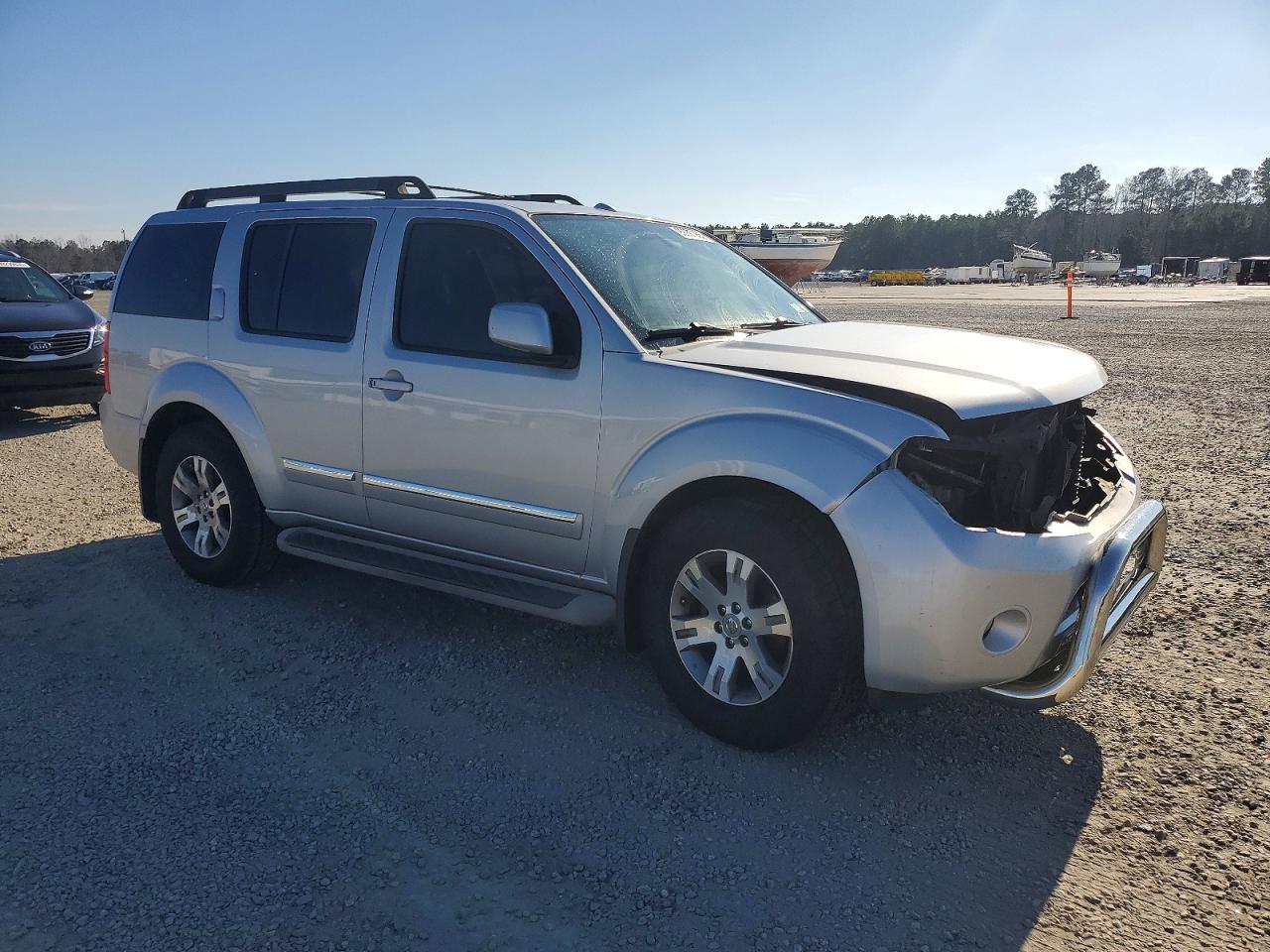 2012 NISSAN PATHFINDER S photo 4