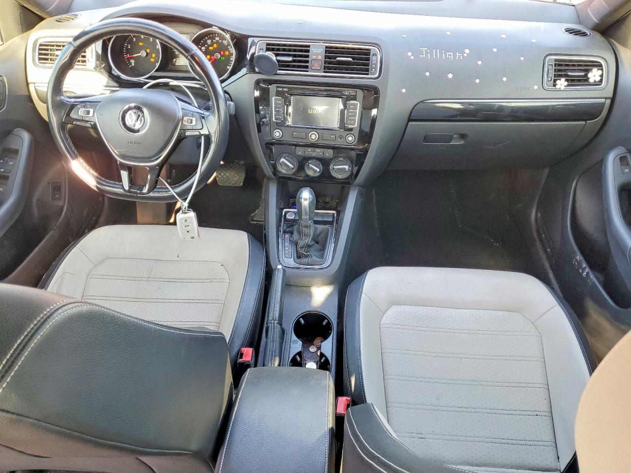 2015 VOLKSWAGEN JETTA SE photo 8