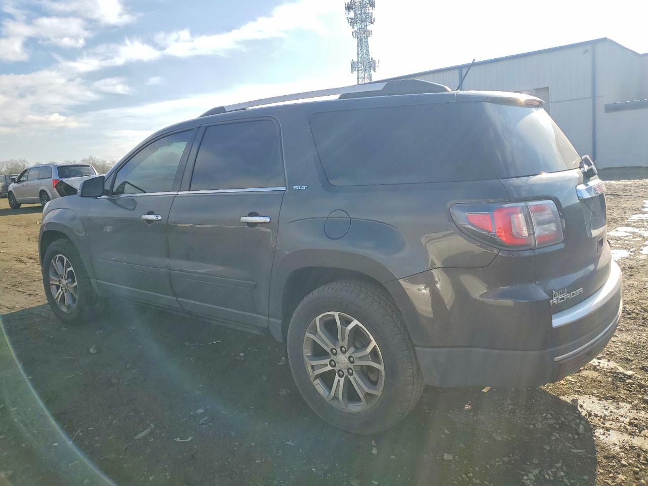 2015 GMC ACADIA SLT-2 photo 2