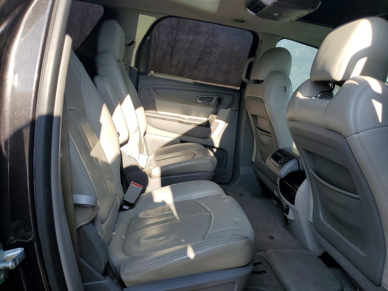 2015 GMC ACADIA SLT-2 photo 11