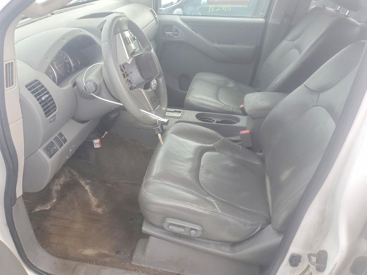 2010 NISSAN FRONTIER CREW CAB SE photo 7