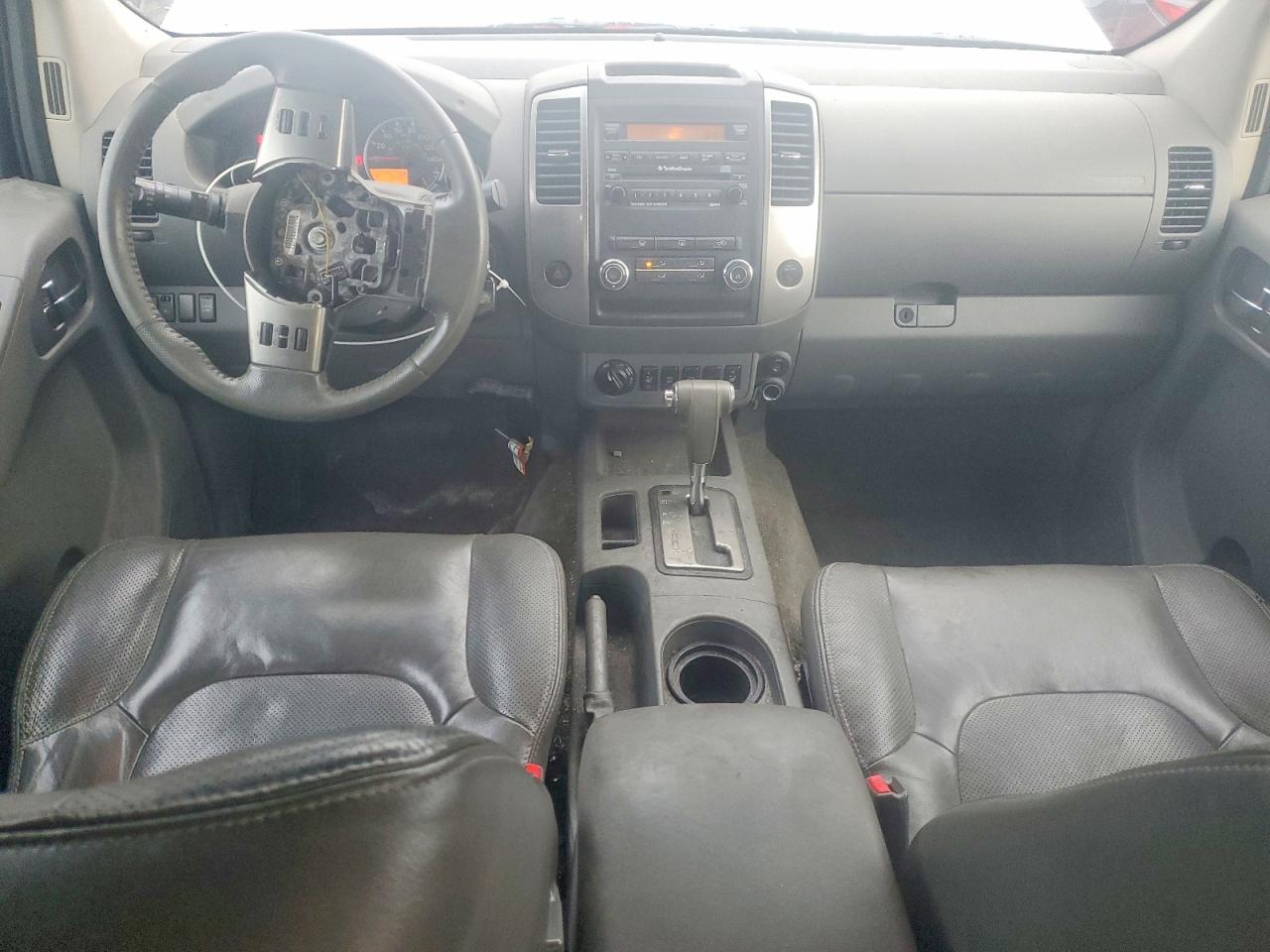 2010 NISSAN FRONTIER CREW CAB SE photo 8