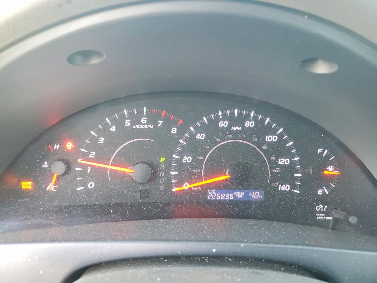 2010 TOYOTA CAMRY BASE photo 9