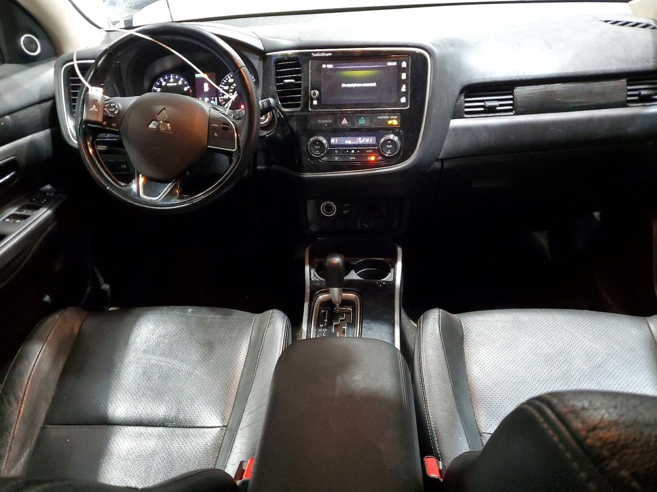 2017 MITSUBISHI OUTLANDER SE photo 8