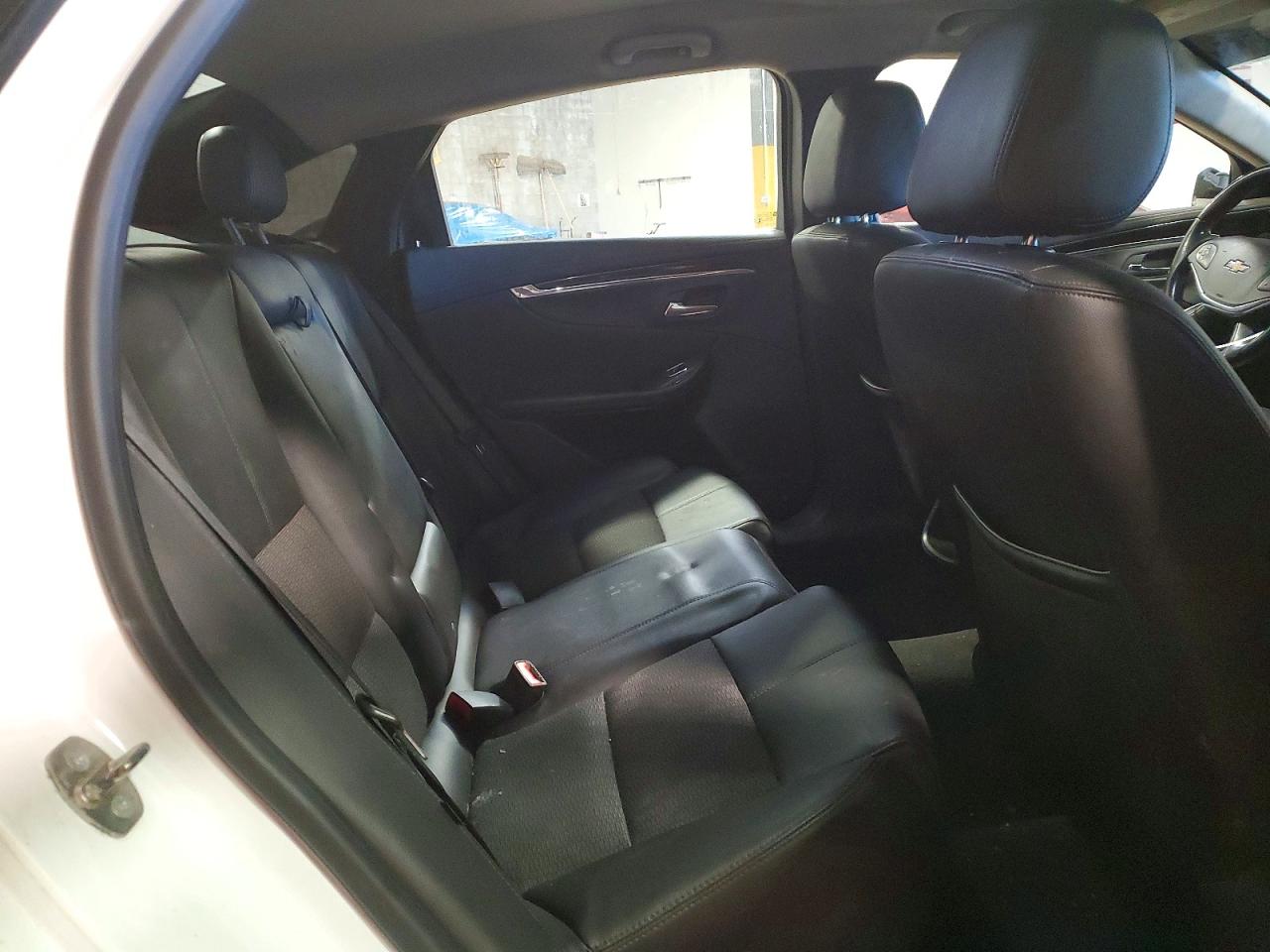2018 CHEVROLET IMPALA LT photo 10