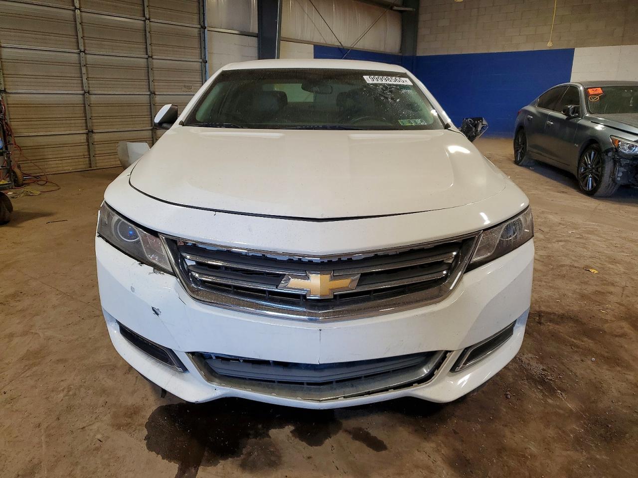 2018 CHEVROLET IMPALA LT photo 5