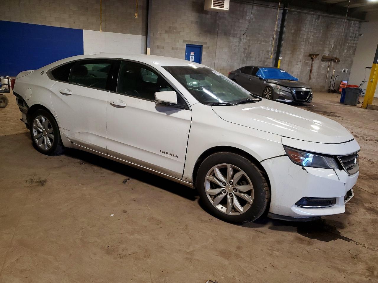 2018 CHEVROLET IMPALA LT photo 4