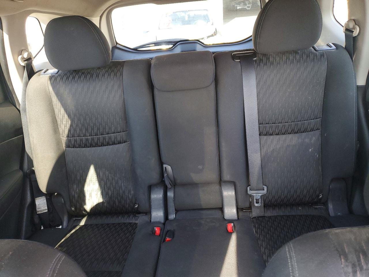 2019 NISSAN ROGUE S photo 10