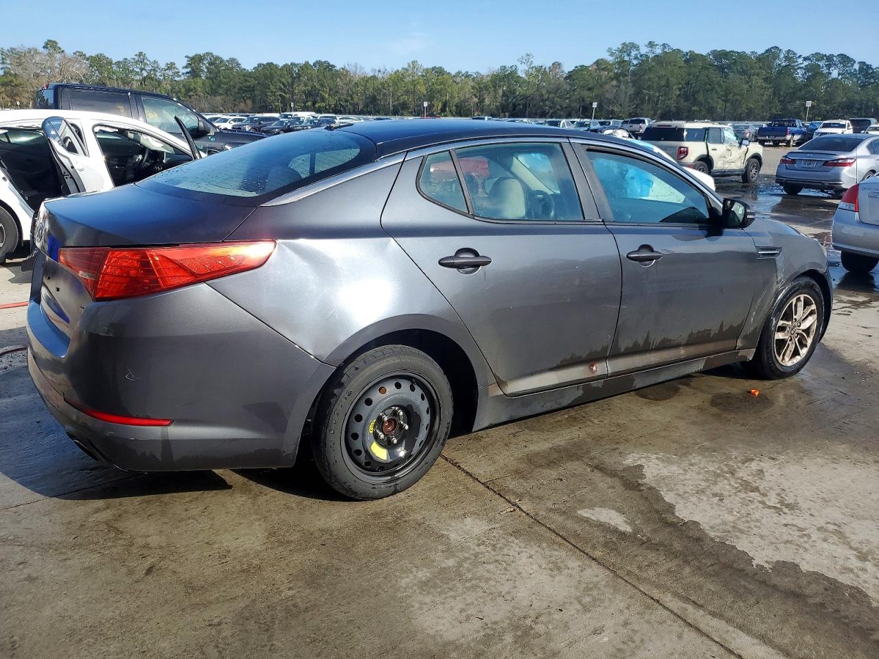 2011 KIA OPTIMA LX photo 3