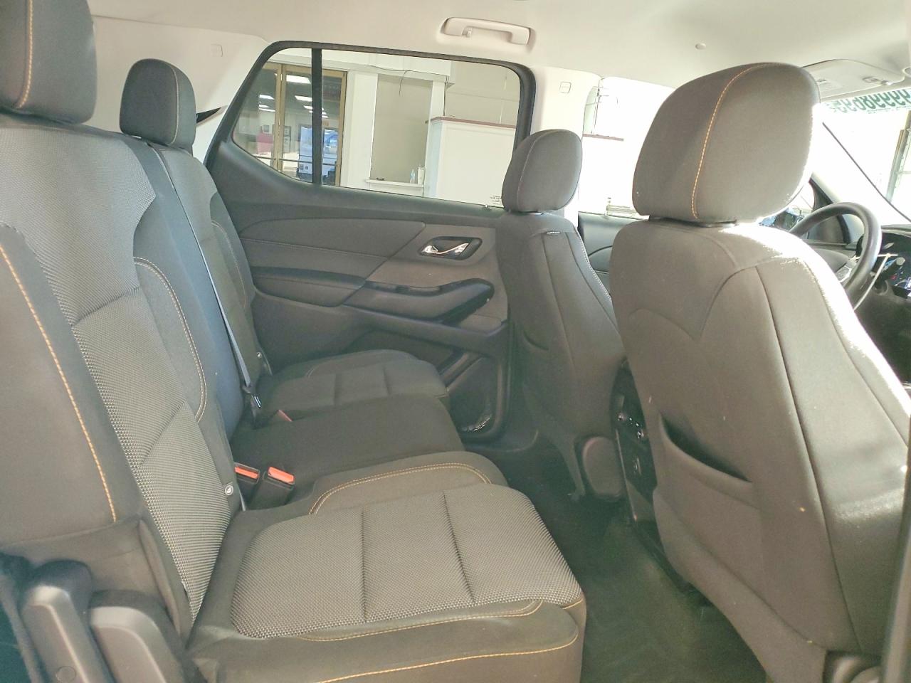 2019 CHEVROLET TRAVERSE LS photo 11