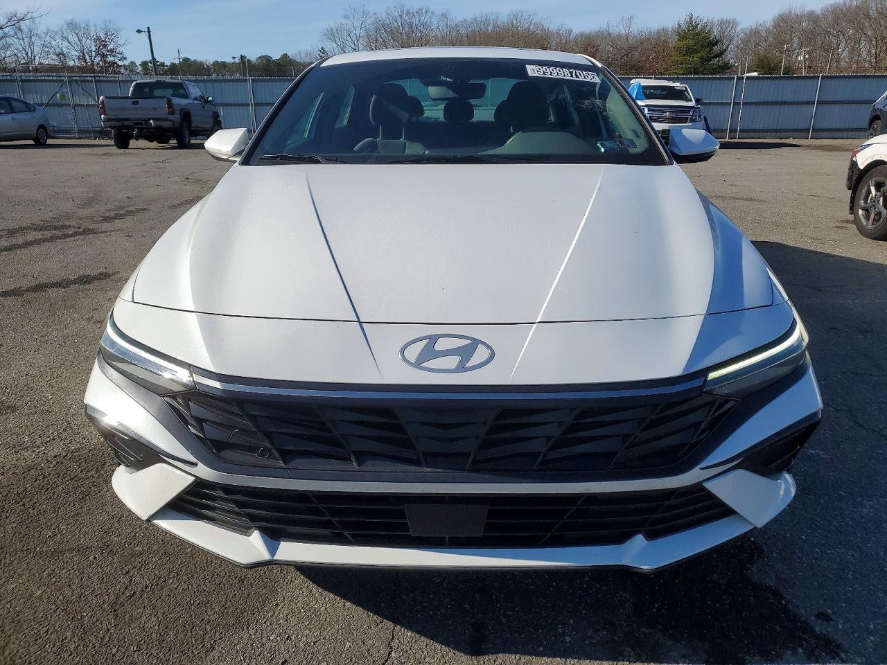 2025 HYUNDAI ELANTRA SEL photo 5