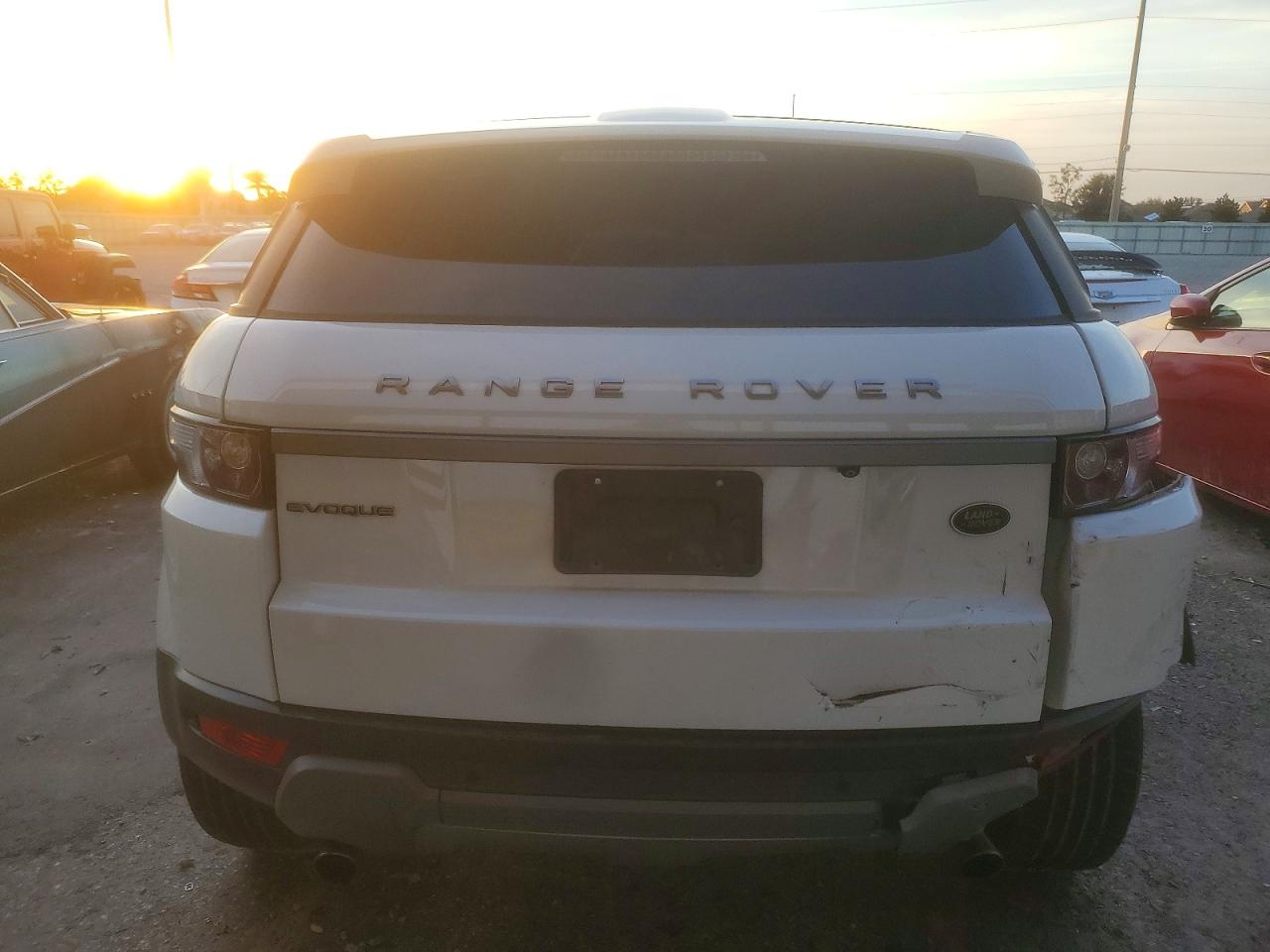 2015 LAND ROVER RANGE ROVER EVOQUE PURE PLUS photo 6