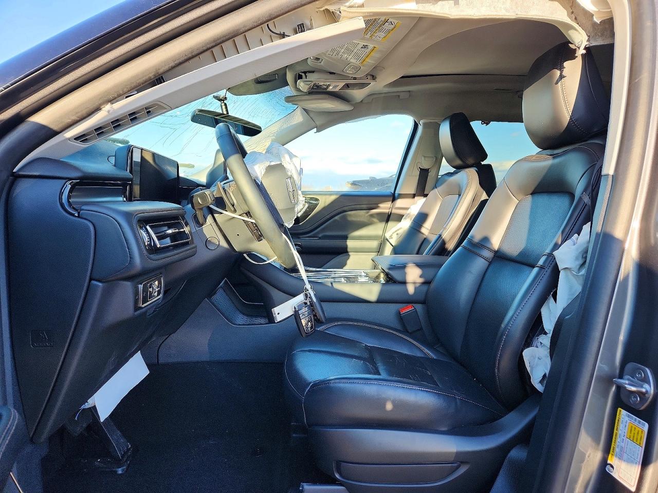 2025 LINCOLN AVIATOR photo 7