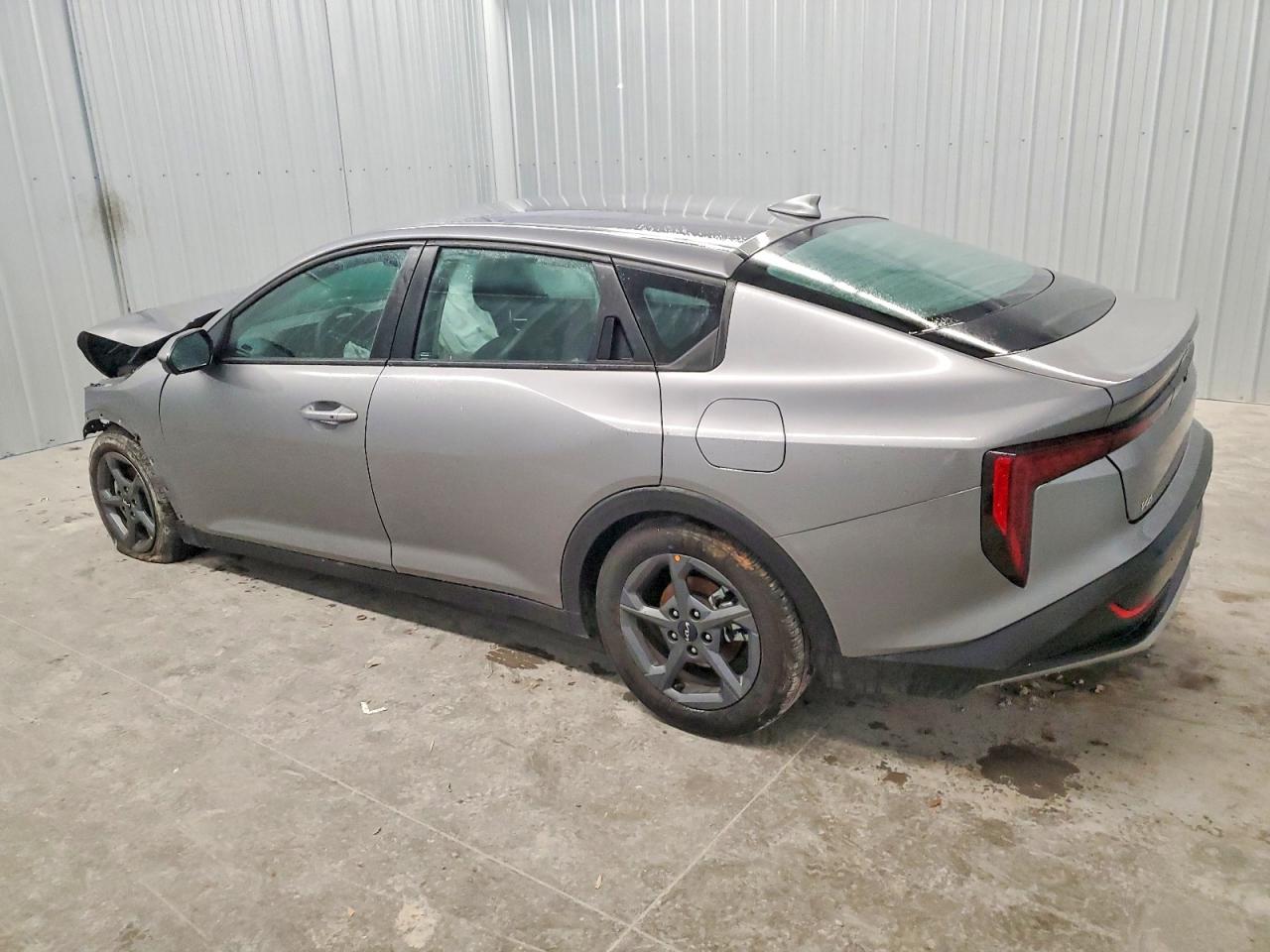 2025 KIA K4 LX photo 2
