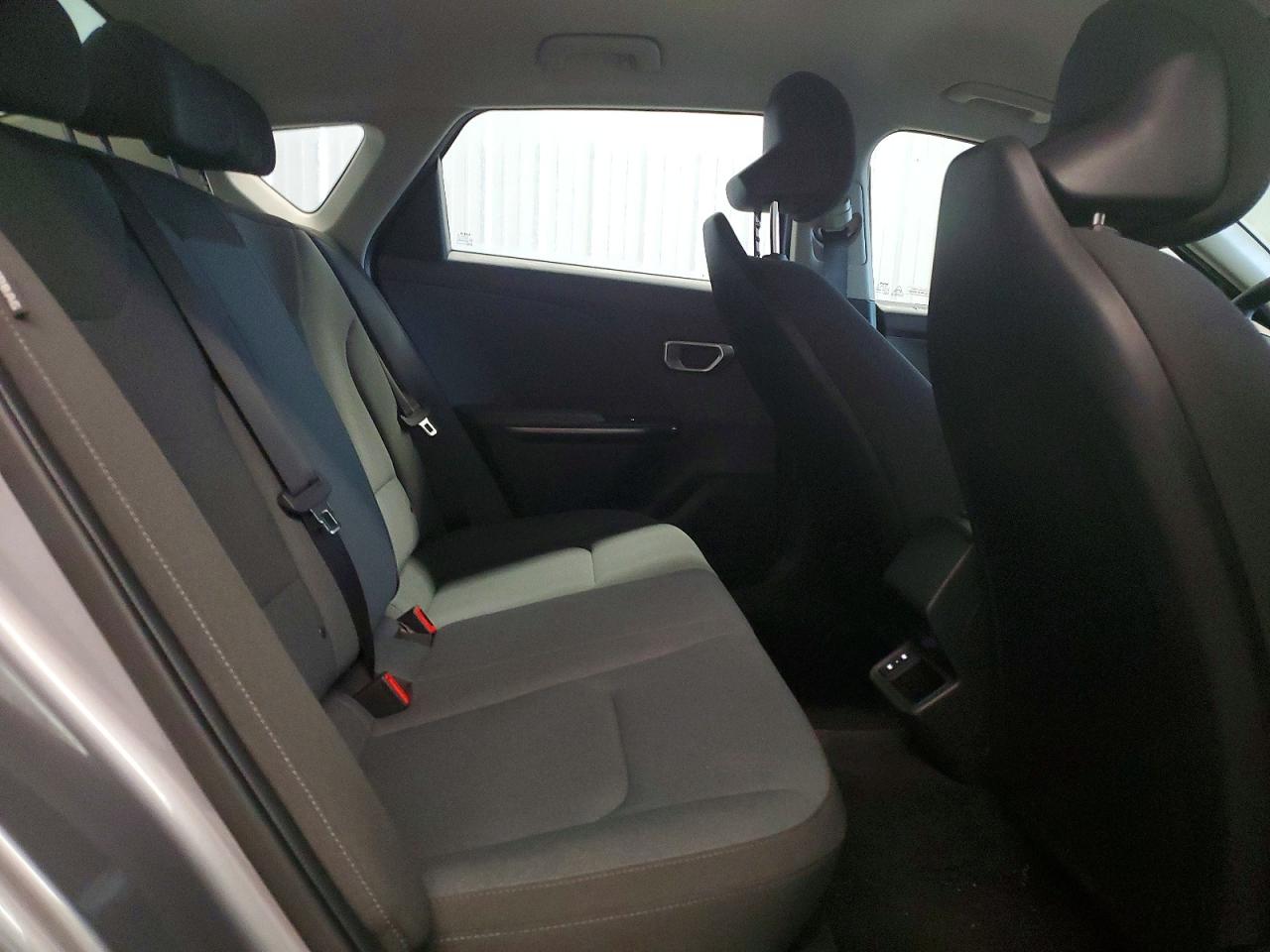 2025 KIA K4 LX photo 10