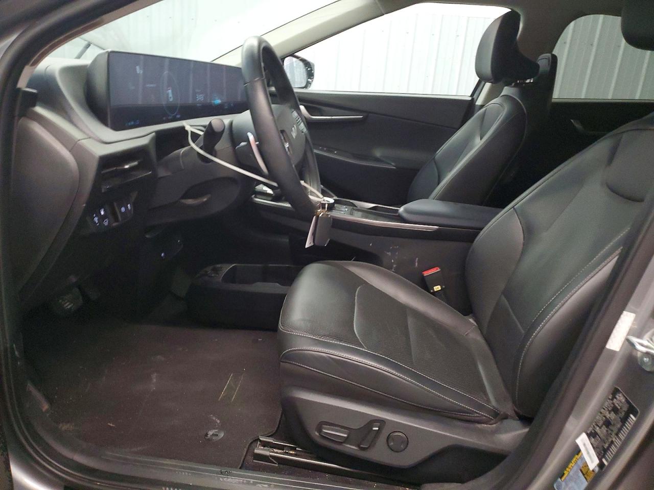 2023 KIA EV6 LIGHT photo 7
