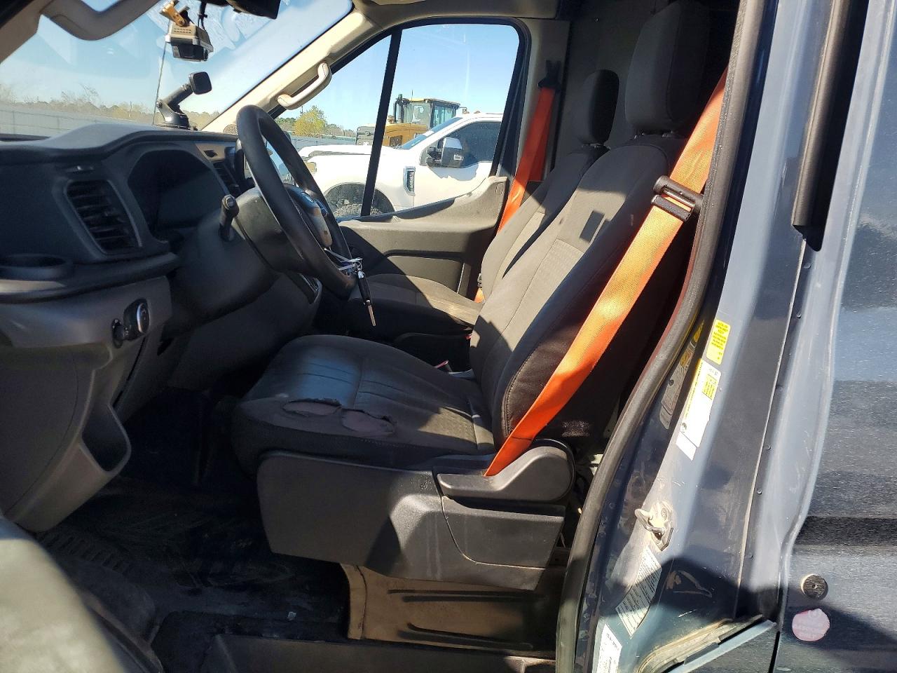 2020 FORD TRANSIT 250 DELIVERY VAN photo 7