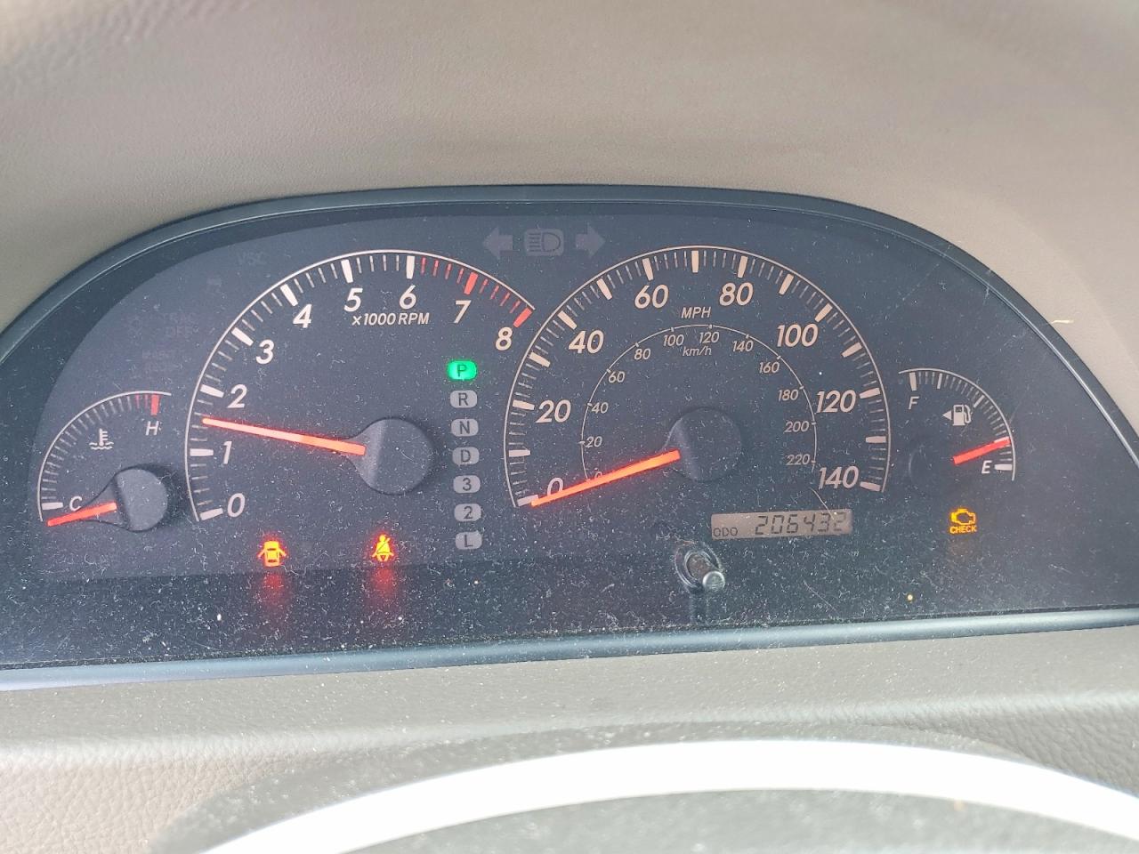 2006 TOYOTA CAMRY LE photo 9