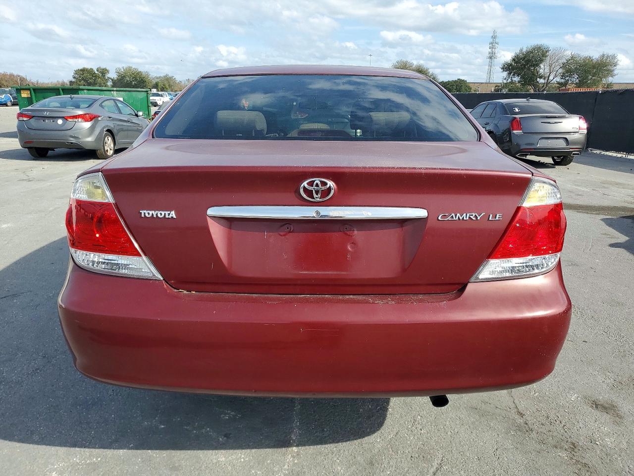 2006 TOYOTA CAMRY LE photo 6