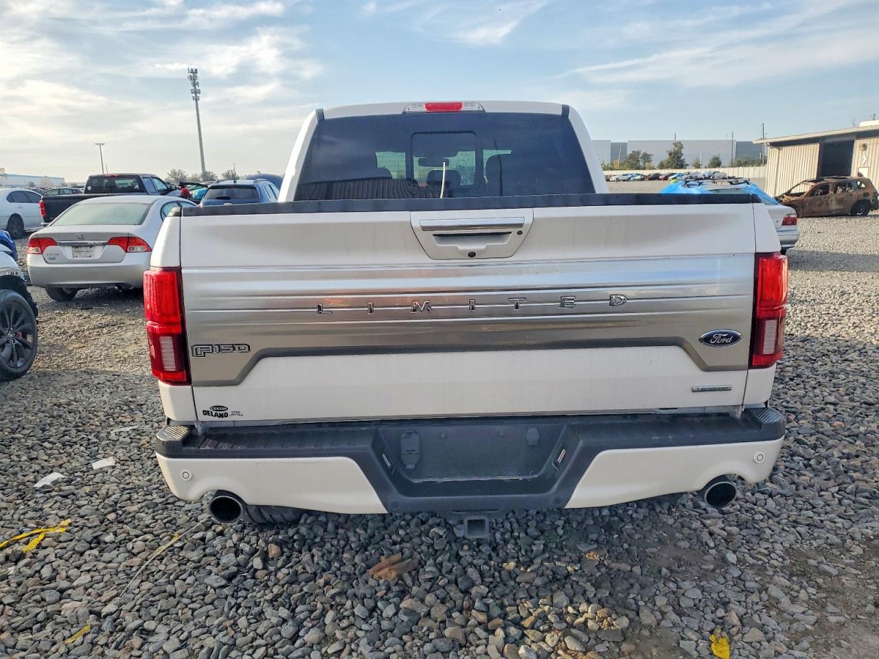 2019 FORD F150 SUPERCREW photo 6