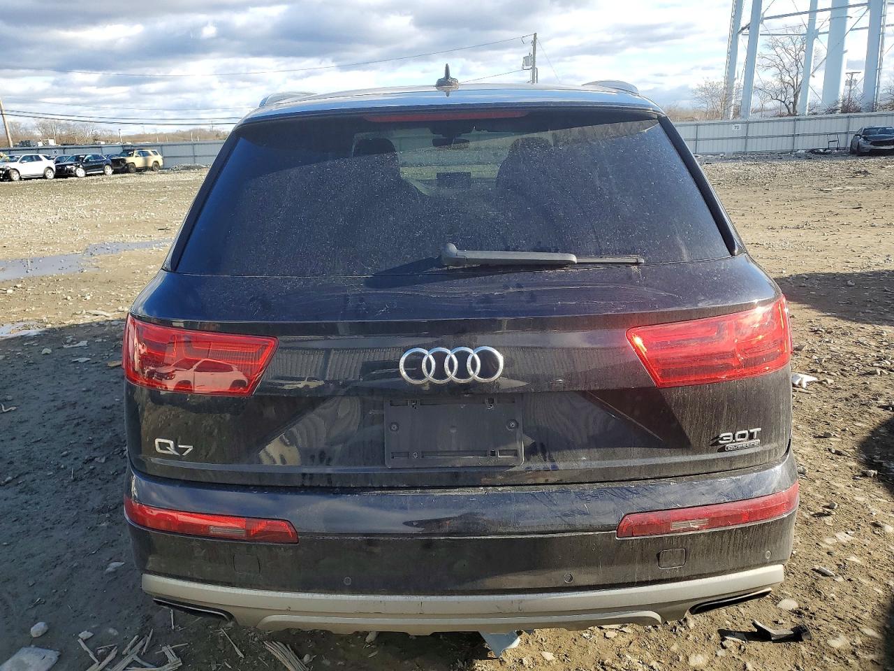 2017 AUDI Q7 photo 6