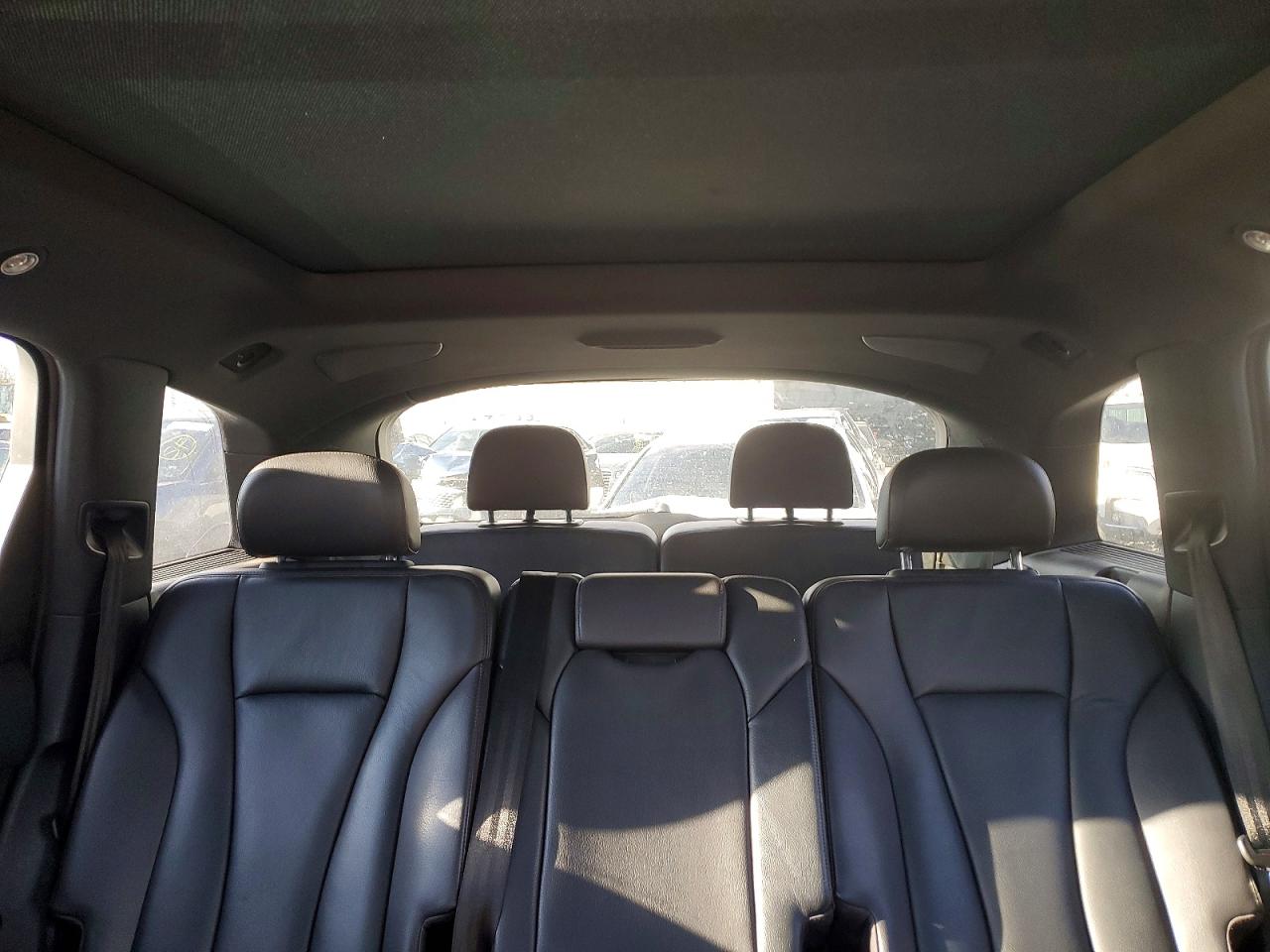 2017 AUDI Q7 photo 10
