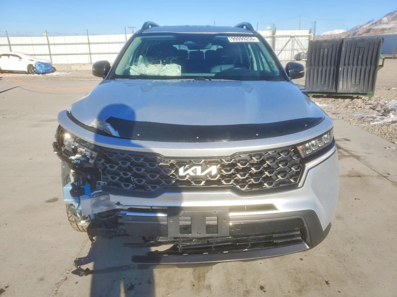 2022 KIA SORENTO S photo 5