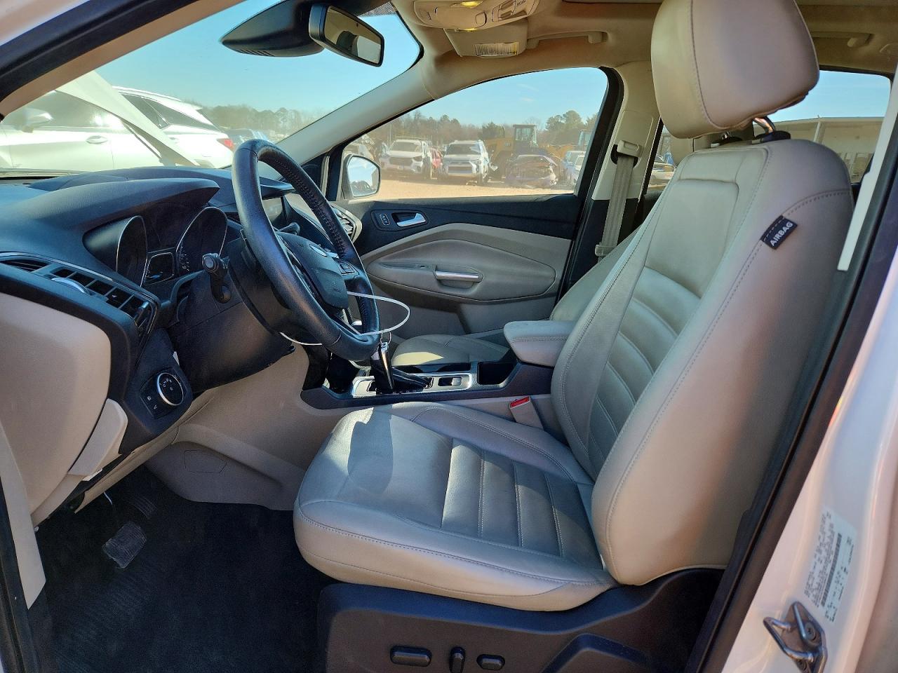 2017 FORD ESCAPE TITANIUM photo 7