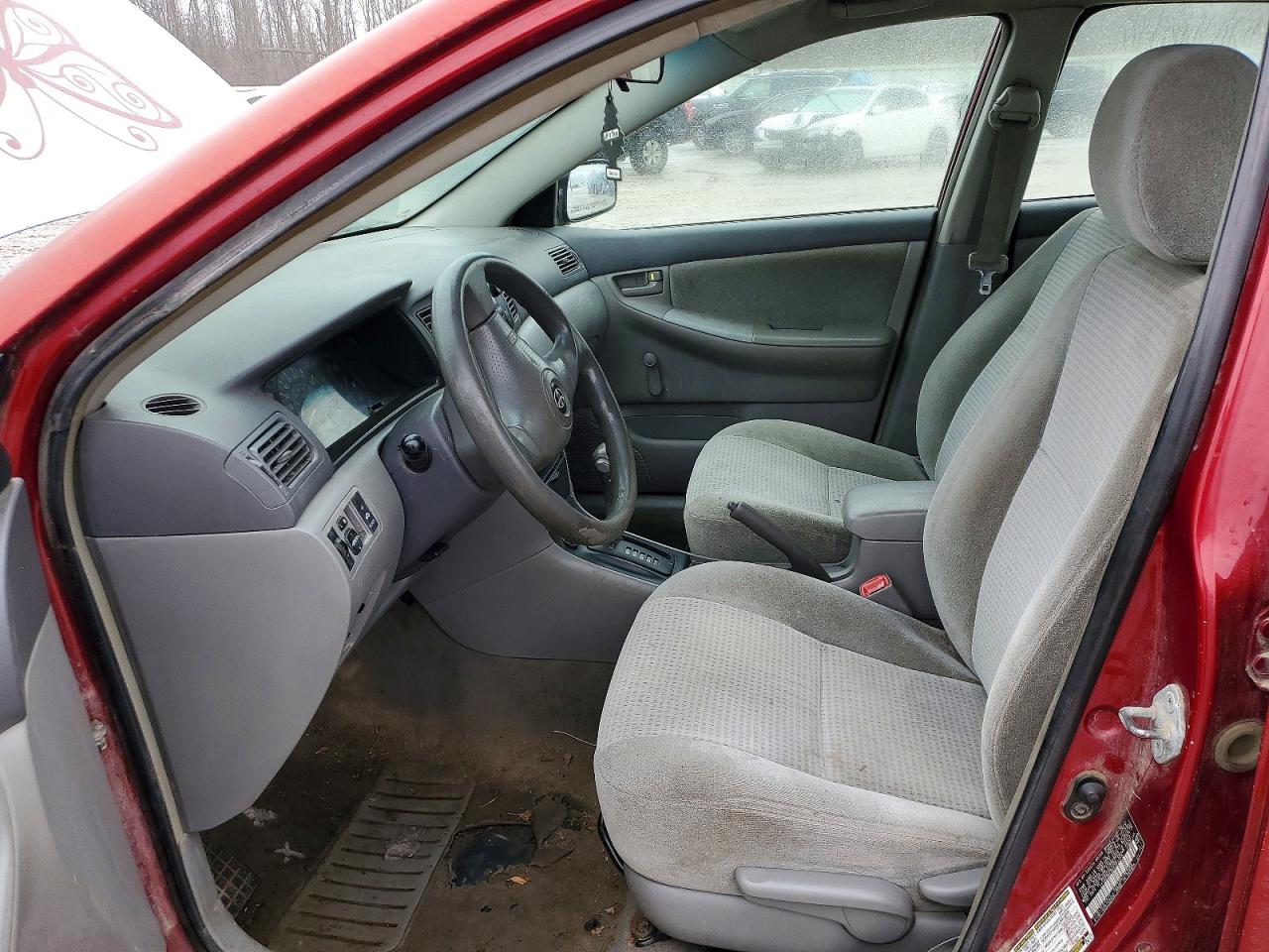 2005 TOYOTA COROLLA CE photo 7