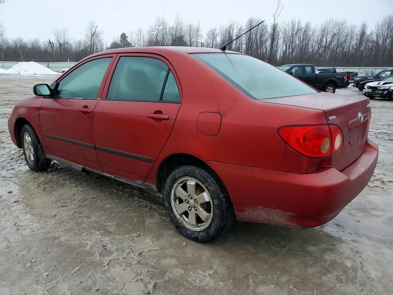 2005 TOYOTA COROLLA CE photo 2