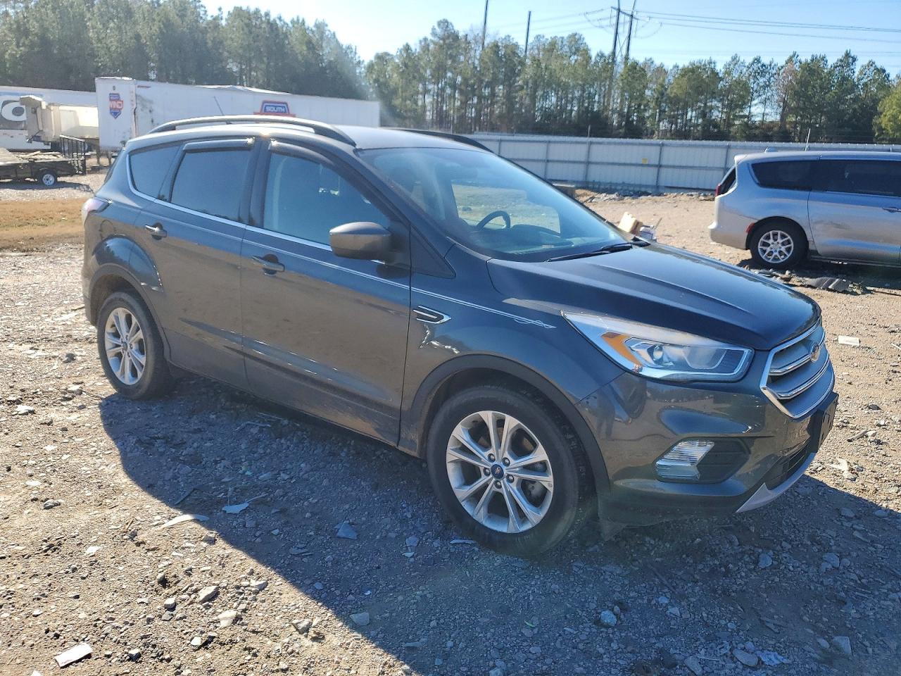 2018 FORD ESCAPE SEL photo 4