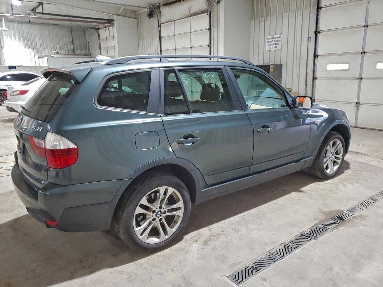 2007 BMW X3 3.0SI photo 3