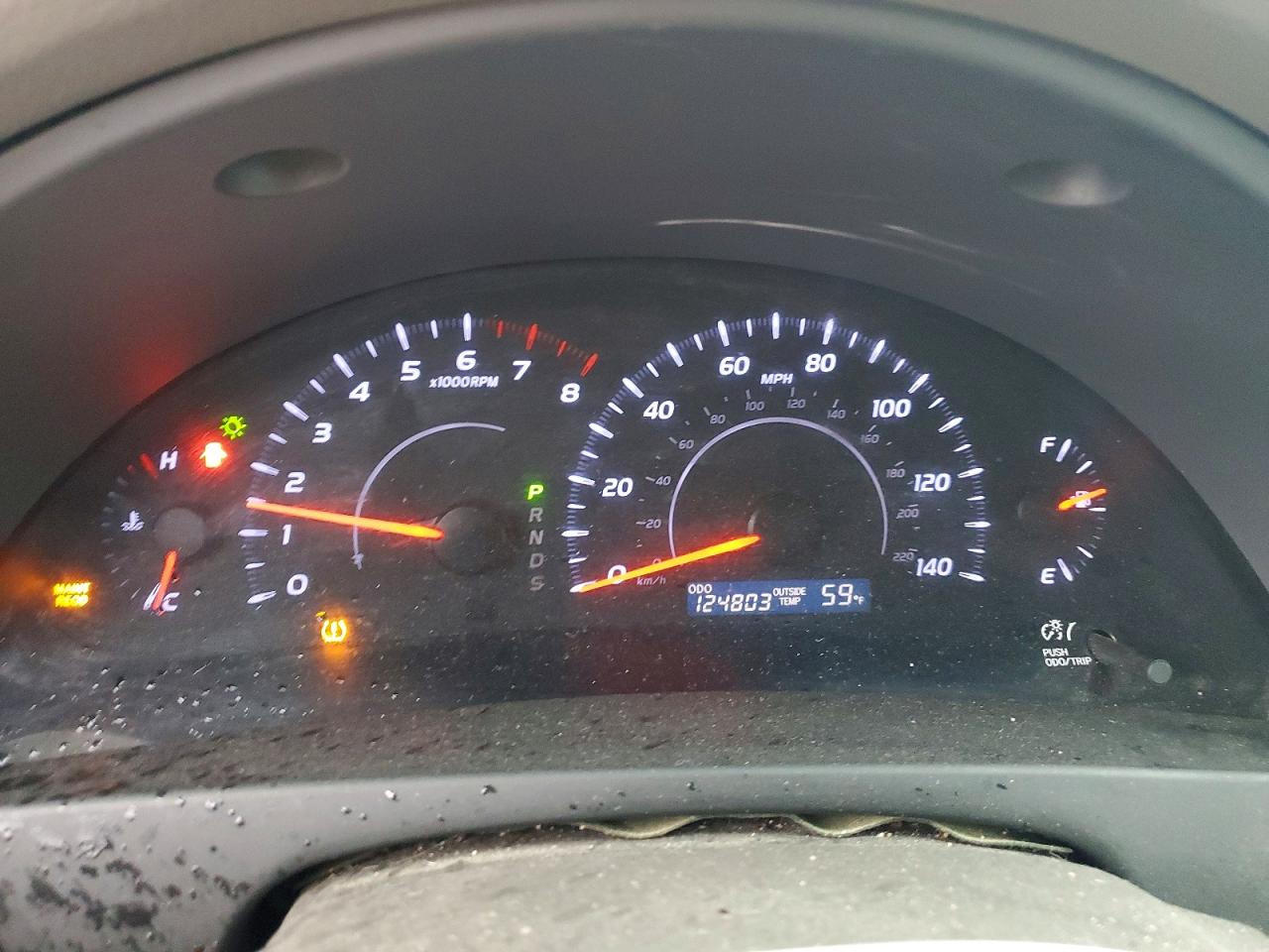 2011 TOYOTA CAMRY BASE photo 9