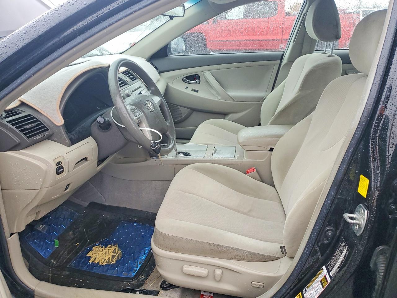2011 TOYOTA CAMRY BASE photo 7