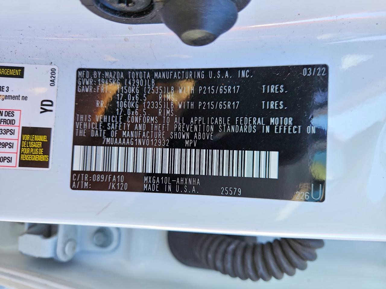 2022 TOYOTA COROLLA CROSS L photo 13