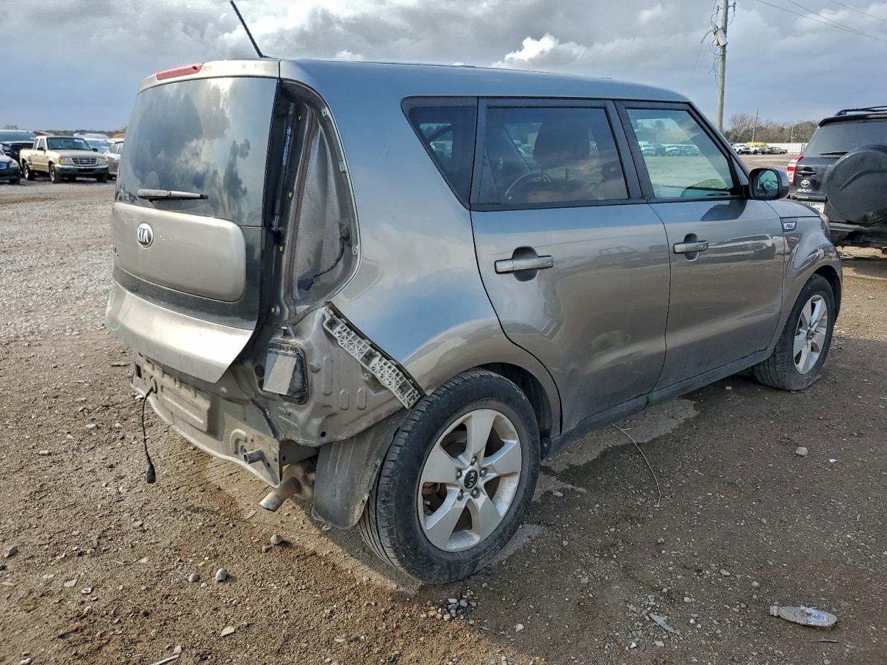 2018 KIA SOUL photo 3