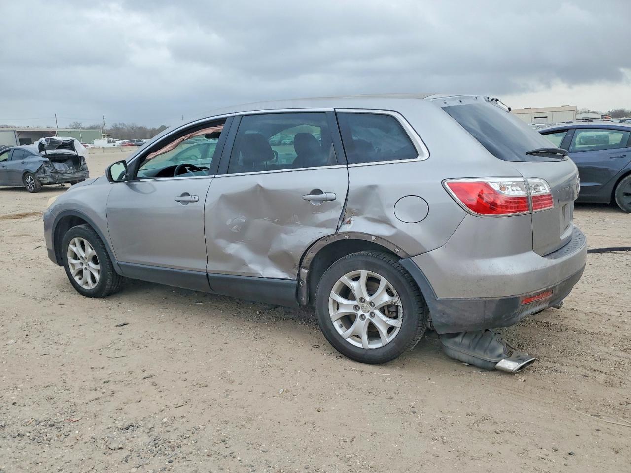 2011 MAZDA CX-9 photo 4